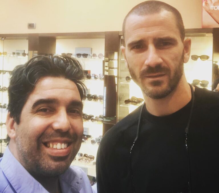 Bonucci a Taormina: “Una delle città più belle che ho visto” Bonucci a Taormina: “Una delle città più belle che ho visto”