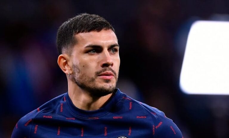 Juve: è ufficiale l’addio a Paredes