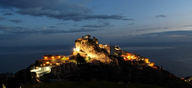 A Castelmola nasce l’associazione “Amaremola”, a tutela e promozione del borgo A Castelmola nasce l’associazione “Amaremola”, a tutela e promozione del borgo