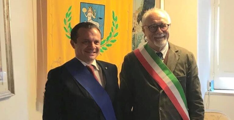 Taormina 2023: aspettando De Luca, i deluchiani sono tornati da Bolognari