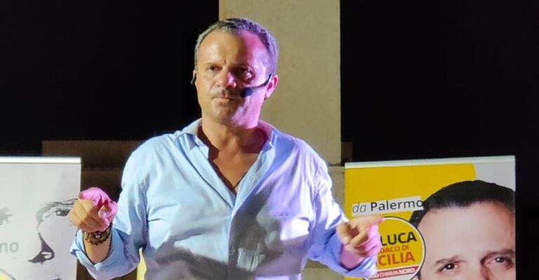 De Luca: “Ho completato la mia revisione e adesso…”