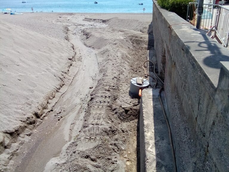 Revoca il divieto di balneazione: il mare a Mazzeo (Taormina) e Letojanni è ok Revoca il divieto di balneazione: il mare a Mazzeo (Taormina) e Letojanni è ok