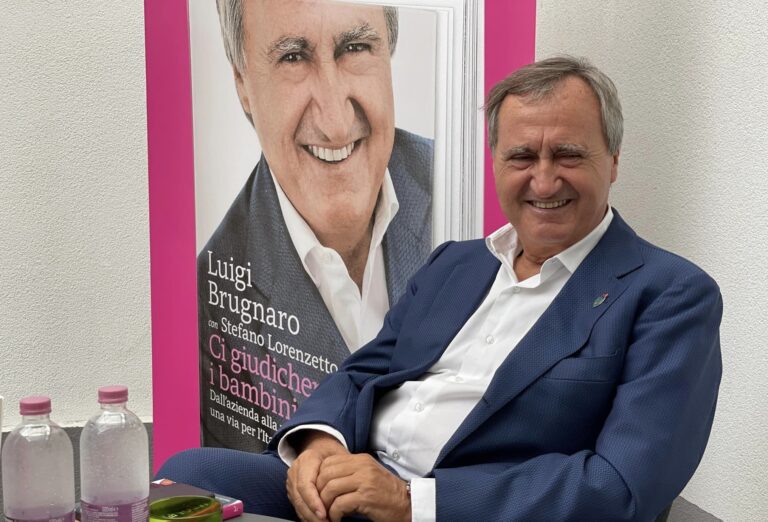 Brugnaro: “Taormina meravigliosa ma perché qui non c’è un porto?”