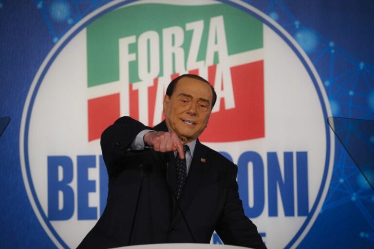 Berlusconi: “Al lavoro con Meloni per un governo forte”