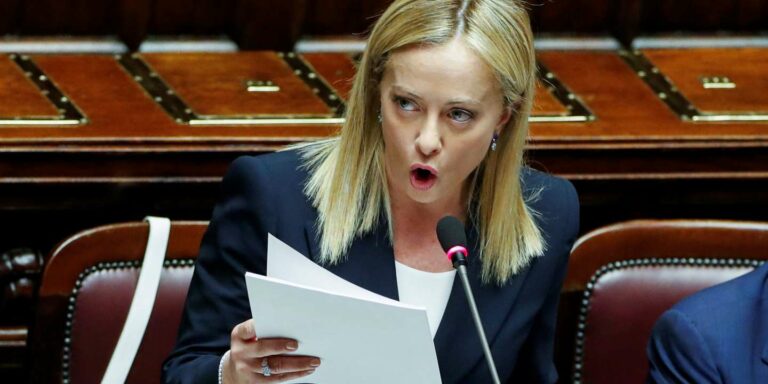 Meloni: “Sul Pos trattiamo con l’Europa”