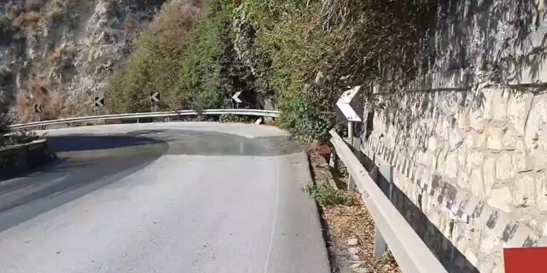 Lettera a TN24: “Per la fogna sulla SS114 quasi ci scappava il morto”
