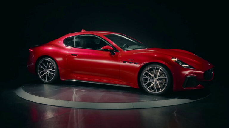 Torna la Maserati GranTurismo