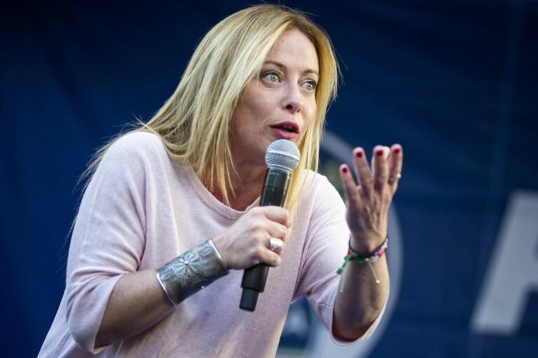 Meloni: “Governo inattaccabile, serio e ben calibrato”
