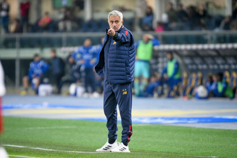Mourinho: “Vogliamo i playoff e abbiamo un solo risultato”