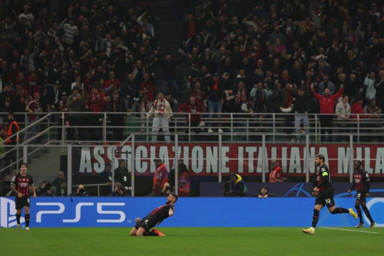 Milan agli ottavi in Champions: 4-0 al Salisburgo Milan agli ottavi in Champions: 4-0 al Salisburgo