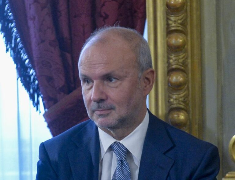 Covid, Schillaci: “Sulle delibere regionali stiamo valutando con legali”