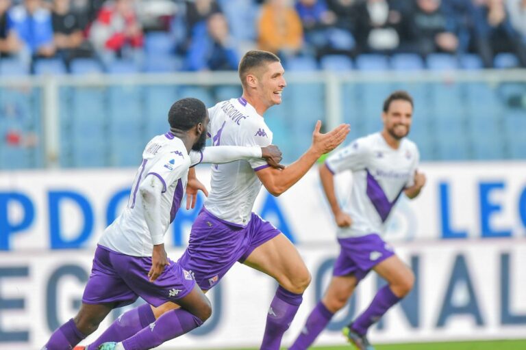 La Fiorentina vince 2-0 al Ferraris contro la Sampdoria La Fiorentina vince 2-0 al Ferraris contro la Sampdoria