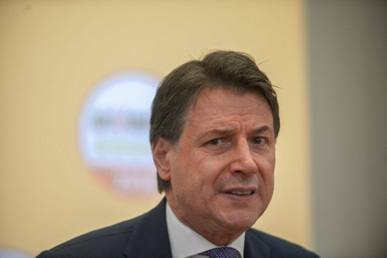 Immigrazione, Conte: “No a nazionalismo arrogante”