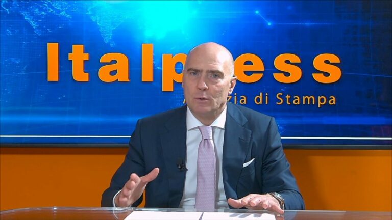 Cattani: “Serve una nuova governance per il farmaco”