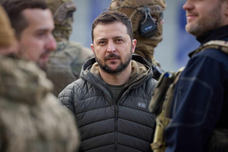 Zelensky: “Il missile sulla Polonia è un messaggio della Russia al G20” Zelensky: “Il missile sulla Polonia è un messaggio della Russia al G20”