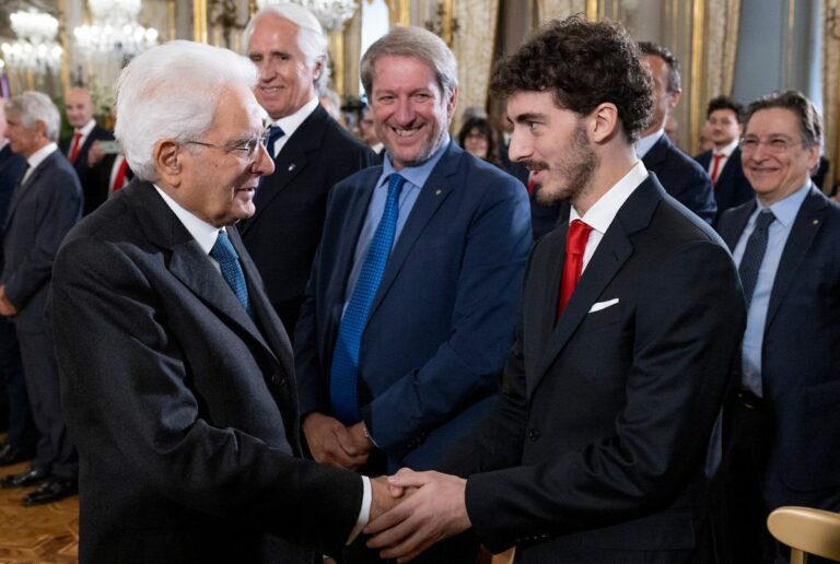 Mattarella riceve Bagnaia e Ducati: “Simboli di un’Italia vincente”