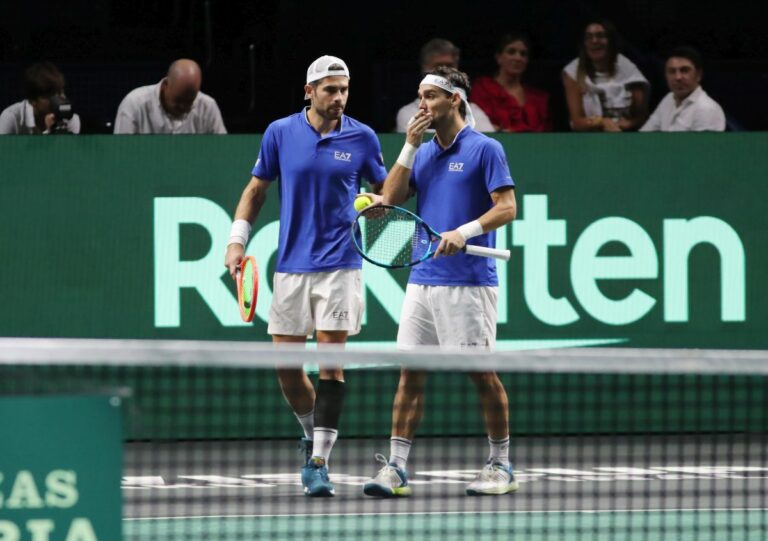 Italtennis in semifinale di Davis, battuti gli Usa 2-1 Italtennis in semifinale di Davis, battuti gli Usa 2-1