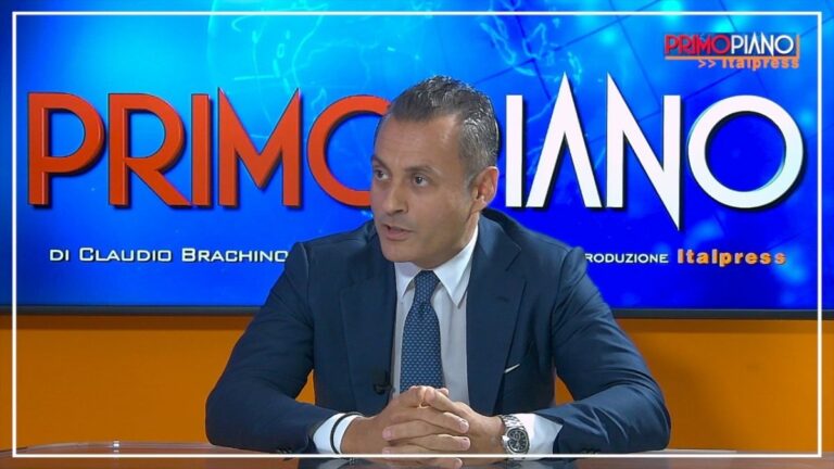 Monti: “Nuova vita ai porti per rigenerare le città”