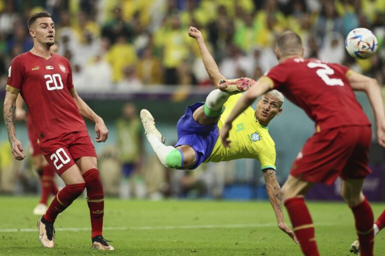 Doppietta di Richarlison, il Brasile batte 2-0 la Serbia Doppietta di Richarlison, il Brasile batte 2-0 la Serbia