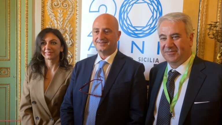 Gli Ersu siciliani compiono 20 anni: “Sempre al fianco degli studenti” Gli Ersu siciliani compiono 20 anni: “Sempre al fianco degli studenti”