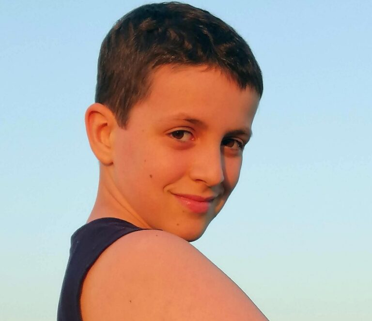 Lorenzo se ne va a 14 anni: la mamma ha commosso l’Italia