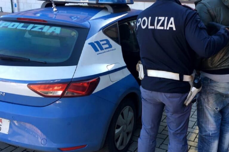 Spaccio di droga a Taormina: Polizia arresta un 22enne