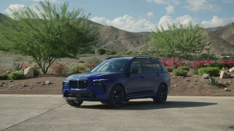 Bmw X7 ora più lussuosa e potente Bmw X7 ora più lussuosa e potente