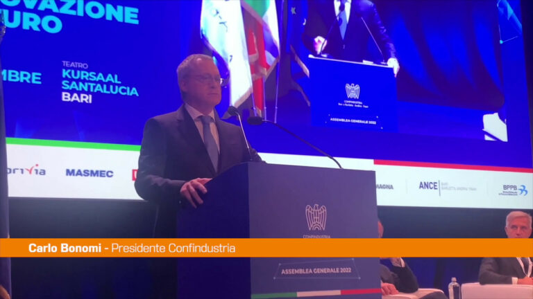 Bonomi: “Serve creare lavoro, non comprare bus elettrici” (VIDEO)