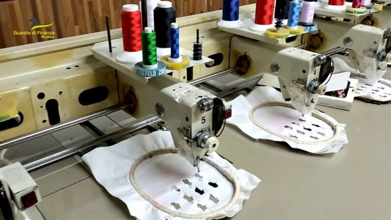 GdF sequestra 6mila capi contraffatti (VIDEO)