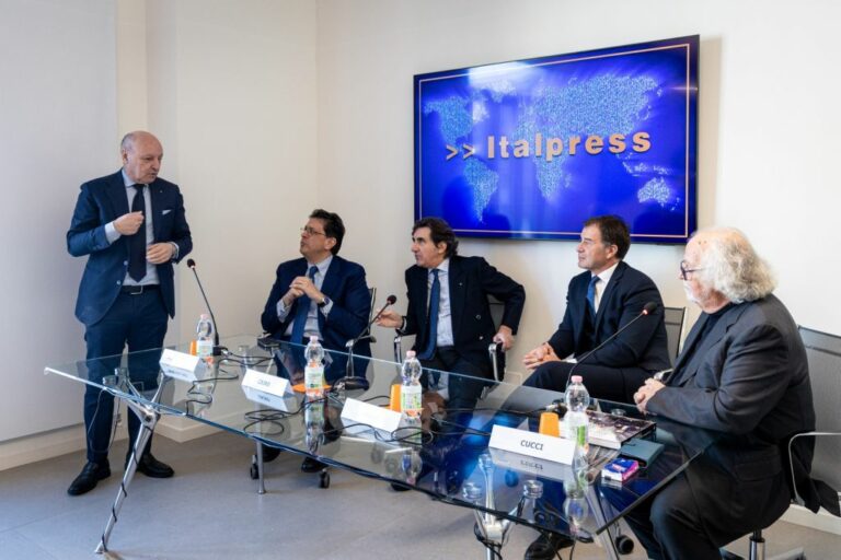 Cairo: “Poca attenzione per il calcio”, Marotta: “Serve ridurre costi”
