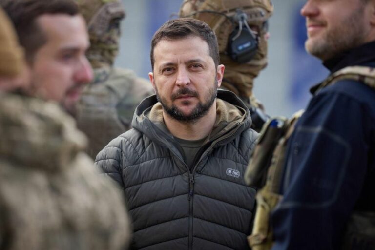 Zelensky: “A Odessa un milione e mezzo senza luce”
