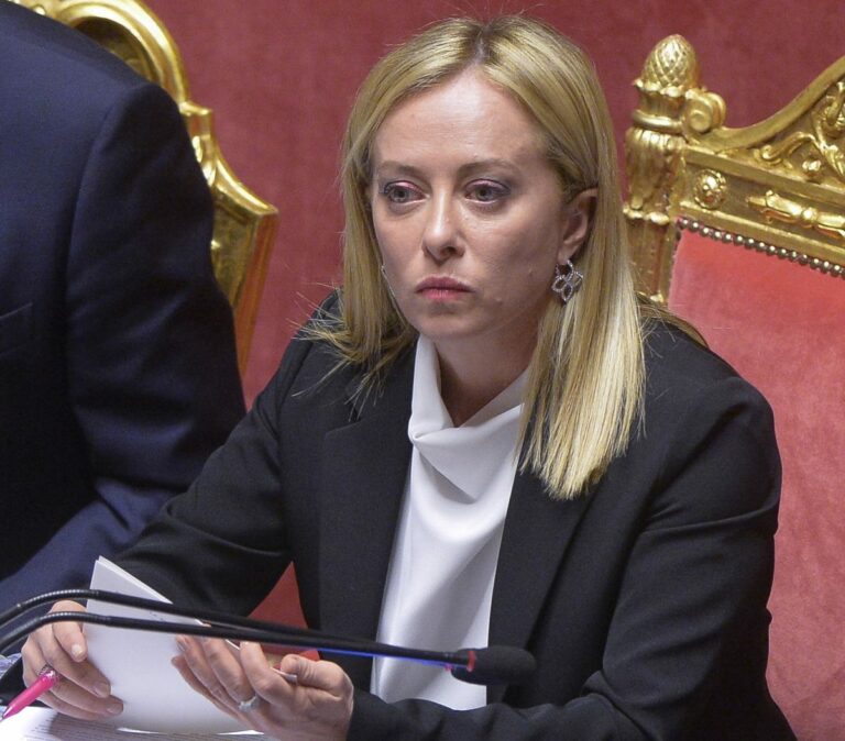 Meloni: “Pieno appoggio dell’Italia all’Ucraina, anche militare”