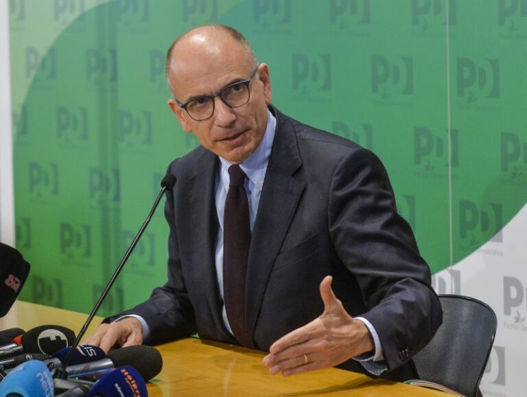 Immigrazione, Letta: “Servono politiche che funzionino, stop propaganda”