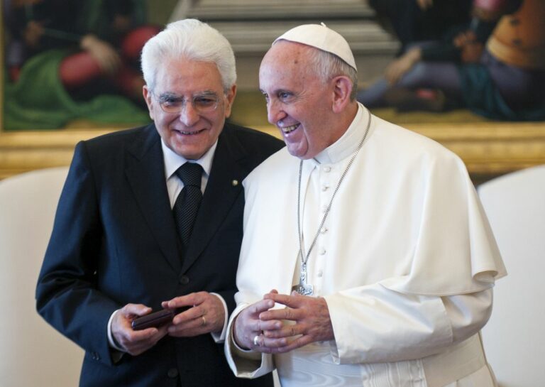 Compleanno Papa Francesco, Mattarella: “Affettuosi auguri dagli italiani”