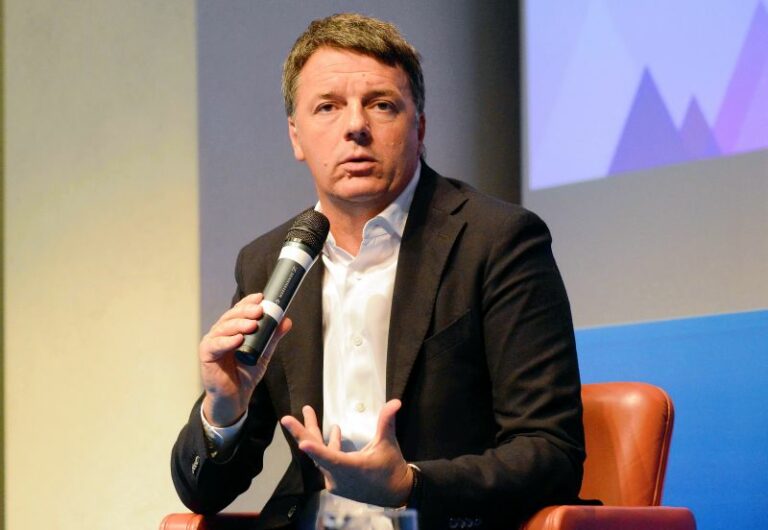 Manovra, Renzi: “Meloni e Conte due facce della stessa medaglia”