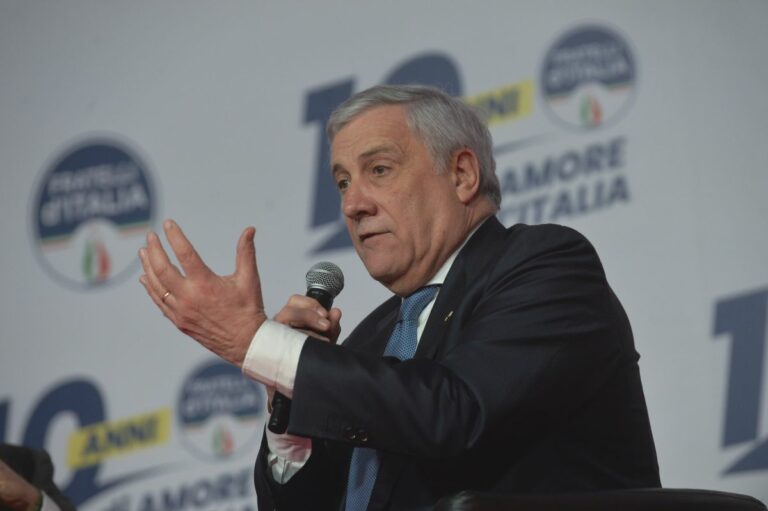 Ucraina, Tajani: “L’Occidente non si farà logorare, Mosca deve trattare”