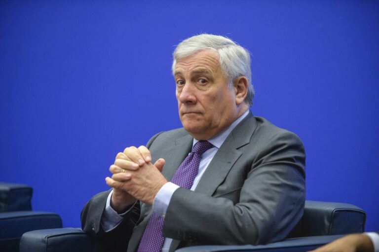 Iran, Tajani incontra l’ambasciatore: “Stop pena di morte e repressione”
