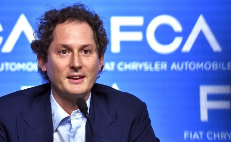 Fine dell’impero: Elkann vende Juventus e Repubblica