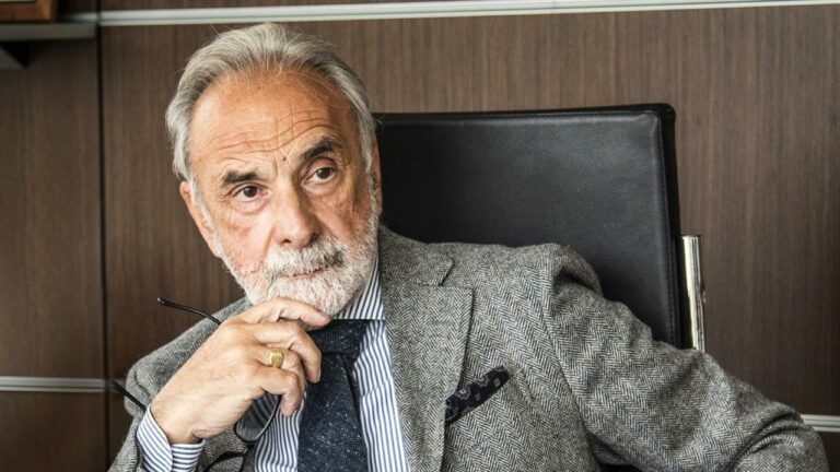 Sanità, Remuzzi: “Avviati verso privati e assicurazioni, ma è imbroglio”