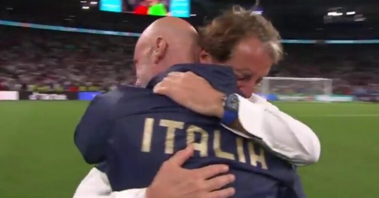Mancini: “Vialli non aveva più forze, è stato un leone sino all’ultimo”