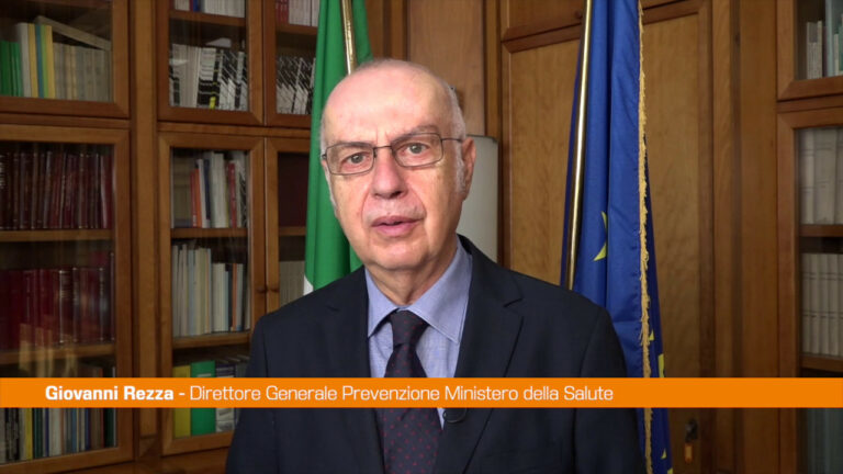 Covid, Rezza: “Continua a calare il tasso di incidenza” (VIDEO)