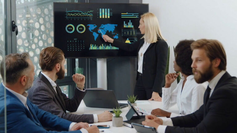 Occupazione, i contratti a termine frenano la crescita