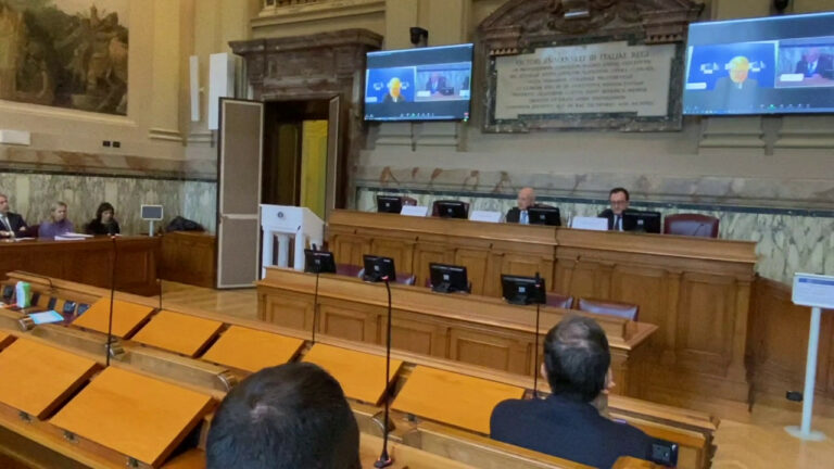 Lavoro, tra domanda e offerta dialogo difficile (VIDEO)