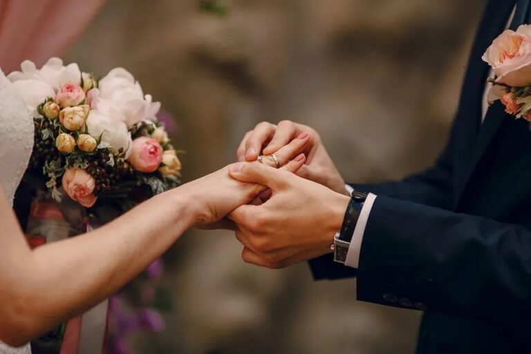 Si sposa due volte: assolto dall’accusa di bigamia