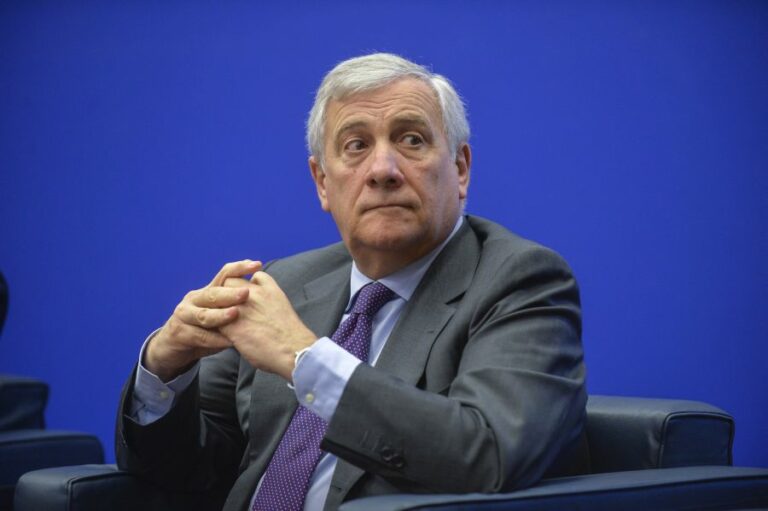 Iran, Tajani: “Al lavoro sul quarto pacchetto di sanzioni europee”