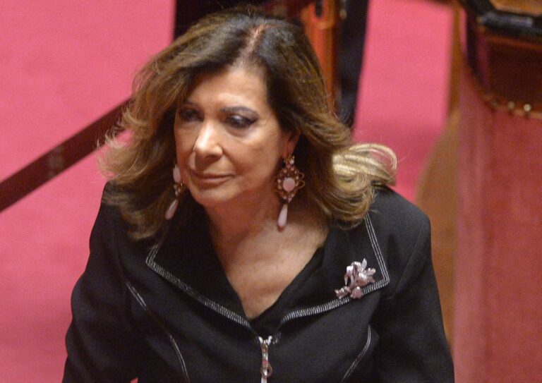 Riforme, Casellati: “Obiettivo ddl entro giugno, no a muri ideologici”