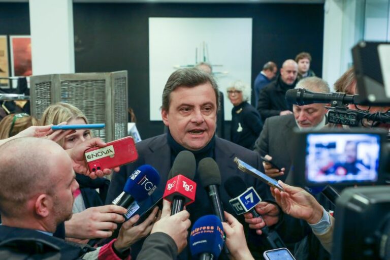 Riforme, Calenda: “La Presidenza della Repubblica non si tocca”