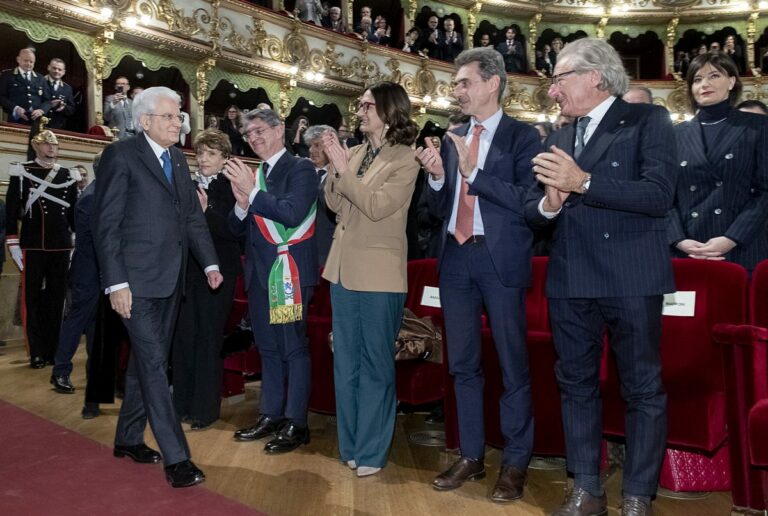 Mattarella: “L’unità rafforza l’Italia”