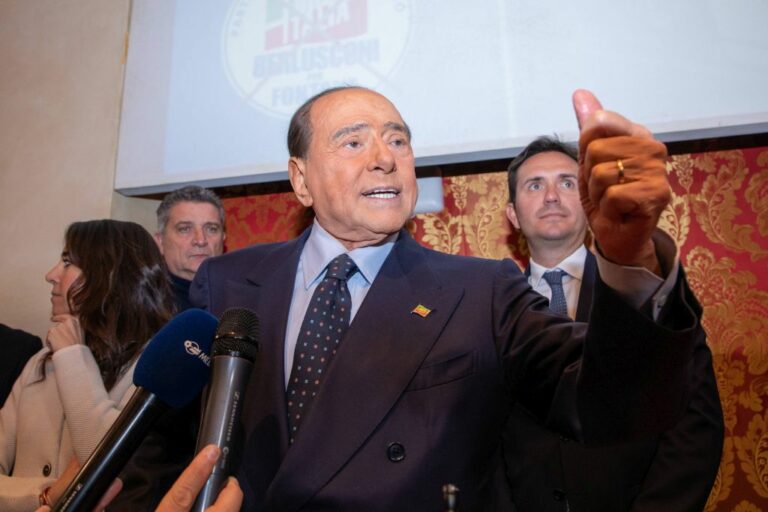 Ponte sullo Stretto, Berlusconi: “Nei prossimi mesi apriremo cantieri”