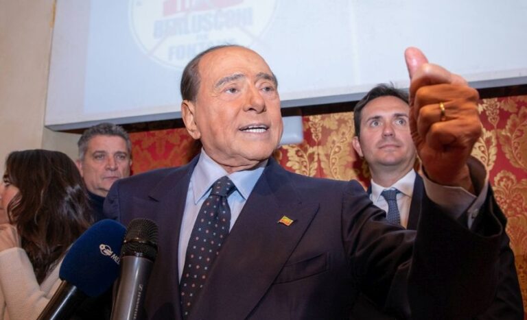 Berlusconi: “Con l’autonomia più risorse alle Regioni”